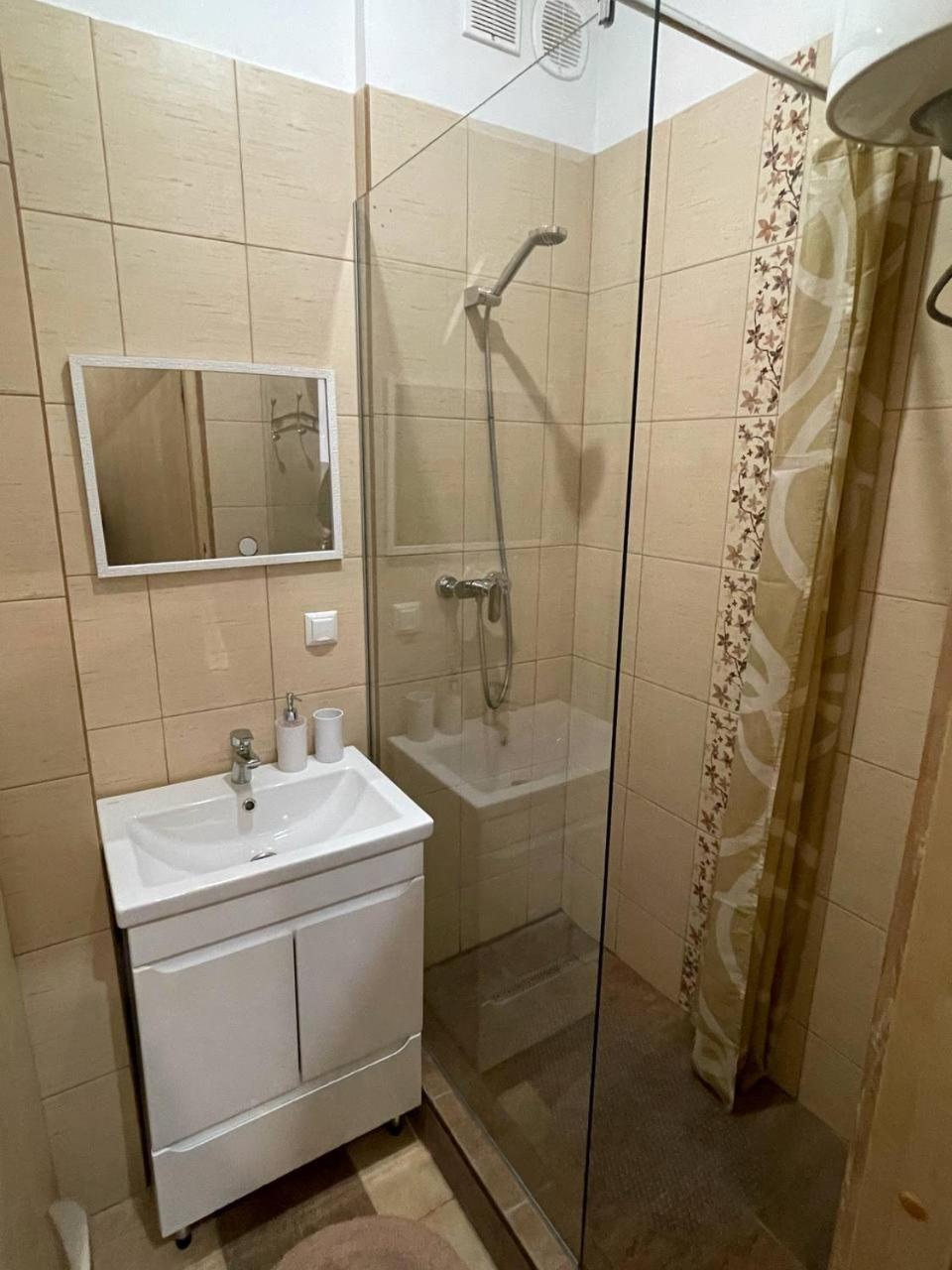 Apartaments Simsim Lviv Extérieur photo